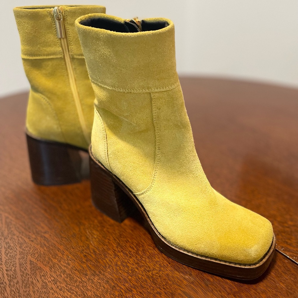 ASOS women’s suede  boots